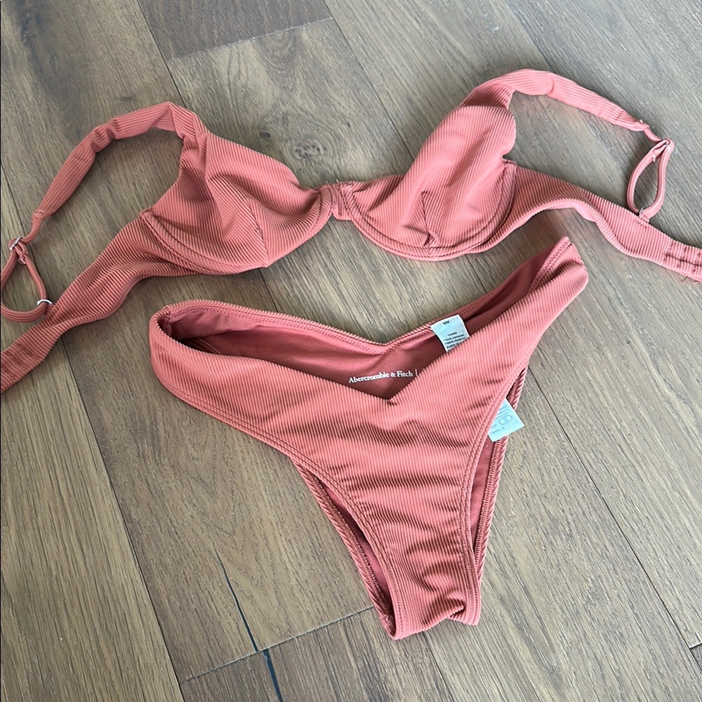 Abercrombie & Fitch Terracotta Bikini Set